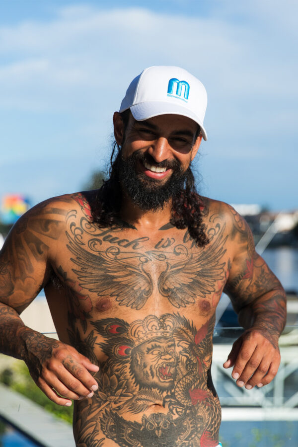 Rebel Cap WhiteElectric Blue 9939 MM Cap 01